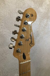 Fender Stratocaster Player Series Tidepool 2020 - 10