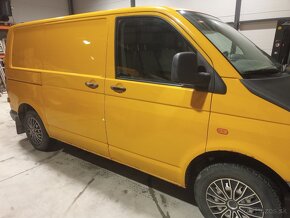 Volkswagen Transporter T5 - 10