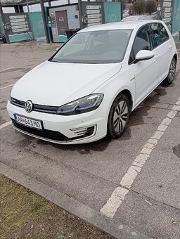 Predám Volkswagen e-golf 2020 100kw - 10