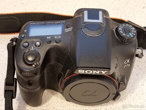 Sony a77m2 ILCA77M2, plne funkčný. Počet uzávierok 8 052 - 10