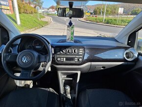 Volkswagen Up  1.0  benzín - 10