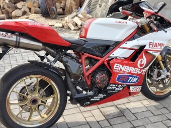 Ducati 1198SP - 10