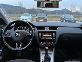 Škoda Octavia Combi 1.6 TDI 81kw DSG - 10