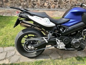 BMW F800R - 10