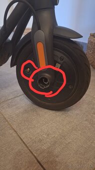 Elektrická kolobežka NINEBOT  Kickscooter F30E Segway - 10