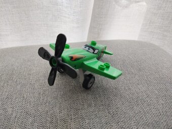 LEGO DUPLO figurky a dopravne prostriedky - 10