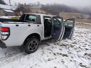 Ford Ranger DoubleCab 4x4 LIMITED - 10