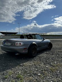 Mazda MX-5 - 10