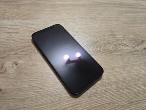 Iphone 12 64gb plnefunkcny na telefone je novy displej origi - 10