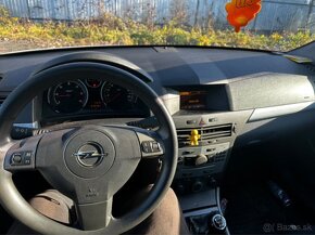 Opel astra 1.9 cdti - 10