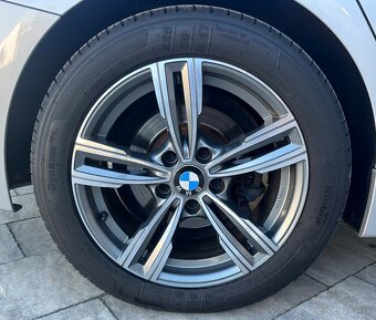 BMW 320d Touring 135kw - 10