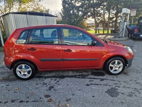 Predám  ford fiesta 1.3 STK EK do 2026 - 10