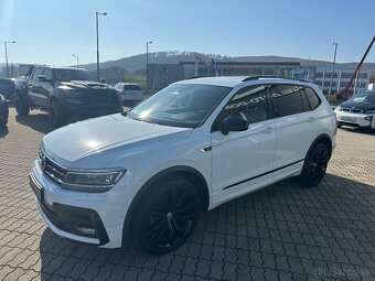 Volkswagen Tiguan Allspace 2.0 TDi R-Line 4motion DSG - 10