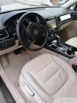 Predám Volkswagen Touareg 3,0 TDI V6 - 180 kW  Automat 8 st. - 10