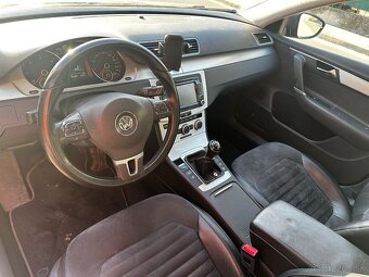 Volkswagen Passat 2.0 TDI - 10