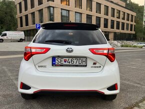 Predam TOYOTA YARIS HYBRID - 10