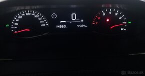 Peugeot 2008 benzín v záruke do 9/2026 // 14 800km // - 10