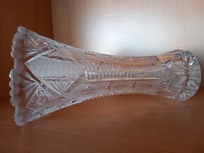 Staršia vysoká váza od Bohemia Crystal Cz - 30x11 cm - 10