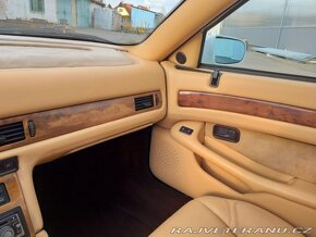 Predám krásne biele Maserati Quattroporte V6 2.8 Biturbo, ro - 10