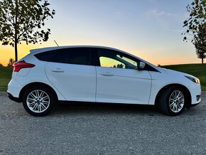 Ford Focus 1.0 EcoBoost Edition X - 10