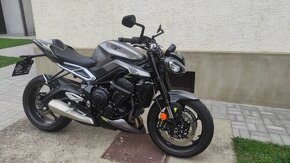 Triumph Street Triple 765R - r.v.2023 - 10