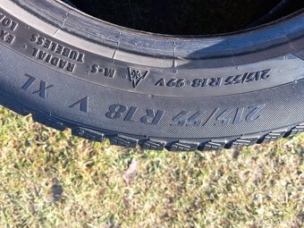 215/55 r18 zimne pneumatiky 2 kusy - 10