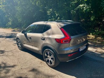 Volvo XC40 - 10