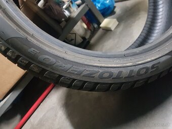 Pirelli Sottozero 3 245/40 R20 275/35 R20 - 10