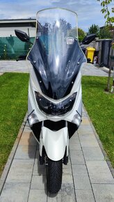 Yamaha N-Max 125 - 10