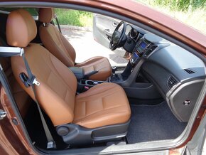 Hyundai I30 Coupe 1.6 CRDi DOHC 16V Comfort - 10