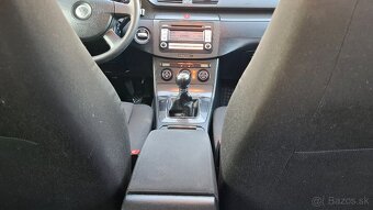 Volkswagen Passat Combi 1.9.TDI 77kw Comforline R.V.2007 - 10