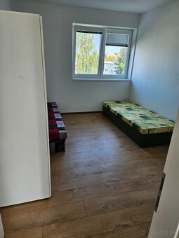 3 IZBOVÝ KLIMATIZOVANÝ BYT S BALKÓNOM - 10