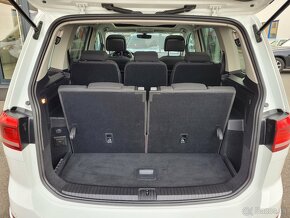 Volkswagen Touran 1.6 TDI DSG R-Line 7míst - 10