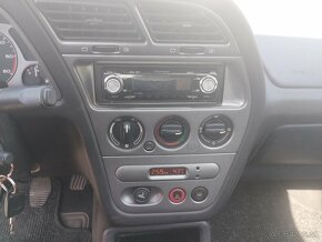 Peugeot 306 2.0 HDi XT - 10