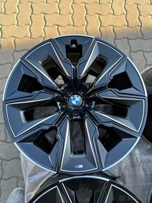 ✅ BMW sada diskov R21 G70 i7 909M Black - 10