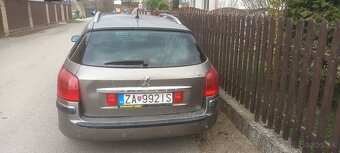 Peugeot 407 comby - 10