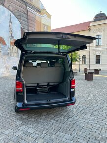 Volkswagen Caravelle 2.0 TDI T5 - 10