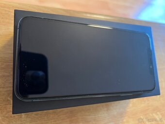 Apple iPhone 11 Pro Max Space Gray 256GB - 10