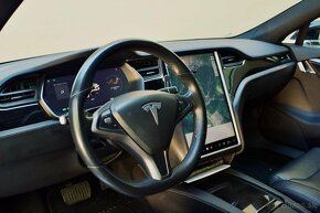 Tesla Model S S75D - 10