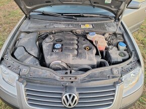 Predam VW Passat b 5,5 1.9 tdi, 74kw - 10