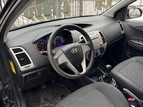 Hyundai i20 1.2 benzin 2011 PLNE POJAZDNÉ - 10