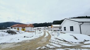 Novostavby rodinných domov v obci Lúky - 10