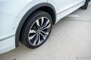 Volkswagen Tiguan 2.0 TDI EVO Elegance 4Motion DSG - 10