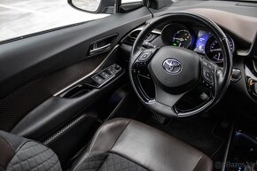 Toyota C-HR 72 kW, automat, 2017, hybrid - 10