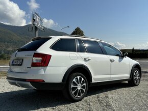 Škoda Octavia Combi SCOUT2.0 TDI DSG 4x4 - 10