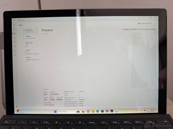 Microsoft Surface Pro 4 - 10