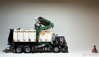 42078 LEGO Technic Mack Anthem - 10