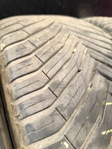 255/45 R19 Michelin zimne pneumatiky - 10