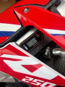 Honda crf250r 2015 - 10