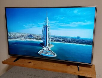 LG 55" 4K UHD Smart TV (LG 55UH615V) - 10